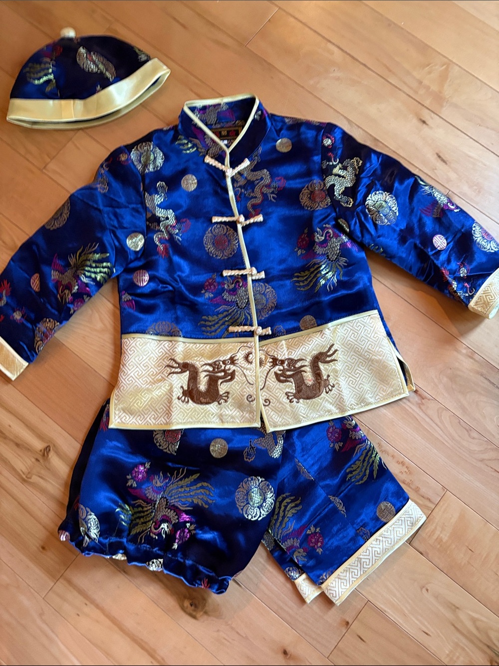Boys Traditional Chinese Tang Suit - Size 6